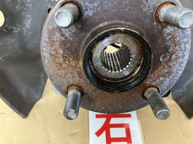 Front Right Knuckle Hub Assembly TOYOTA bB 2002 TA-NCP31 4321152020 - Image 2