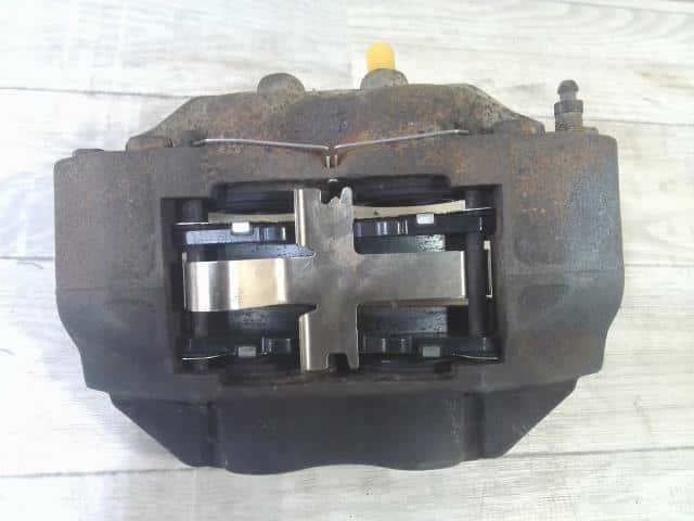 Front Left Caliper TOYOTA Hilux Surf 1996 KD-KZN185W 4775035120 - Image 2