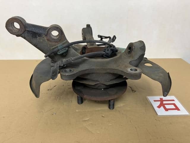 Front Right Knuckle Hub Assembly TOYOTA bB 2002 TA-NCP31 4321152020